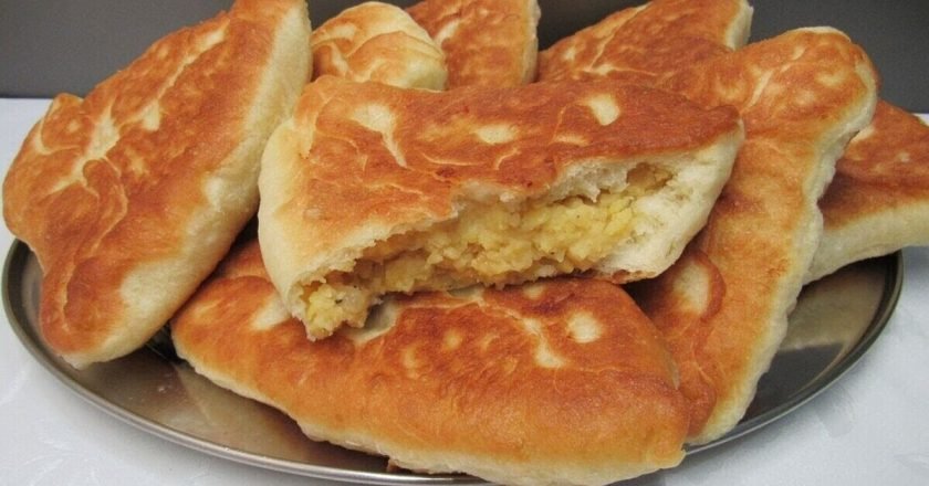 Вкуснее, чем с картофелем и с капустой: румяные пирожки с горохом